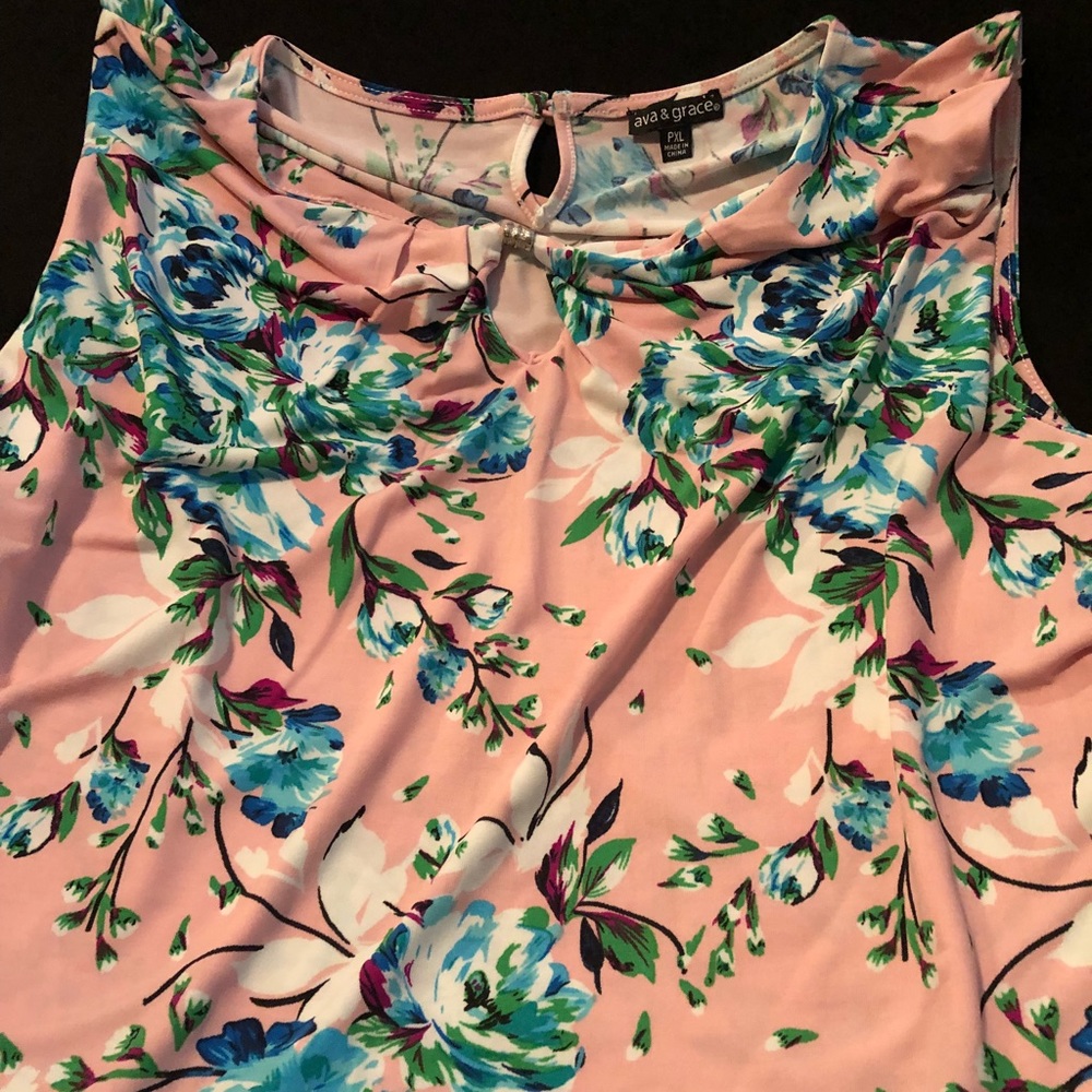 Vibrant floral Ava and grace tank top